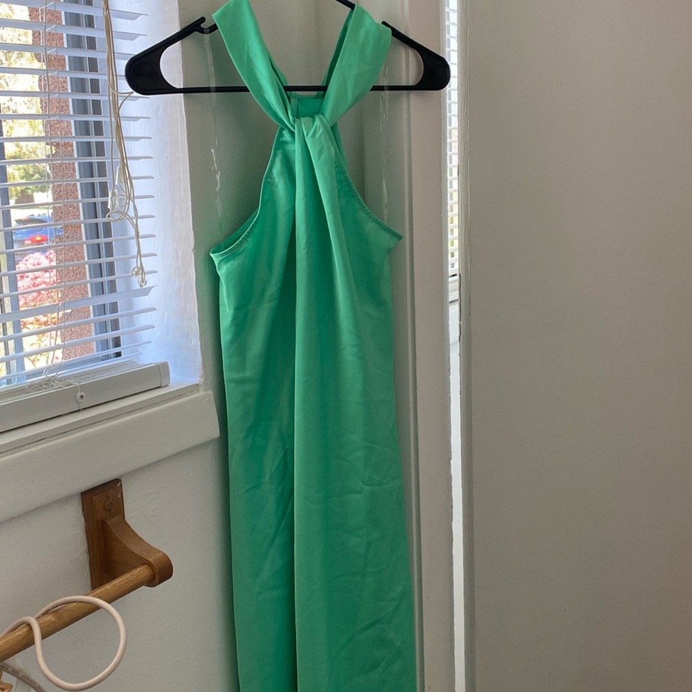 mint green satiny long gown. dress/nightgown Size small. New Day target brand.